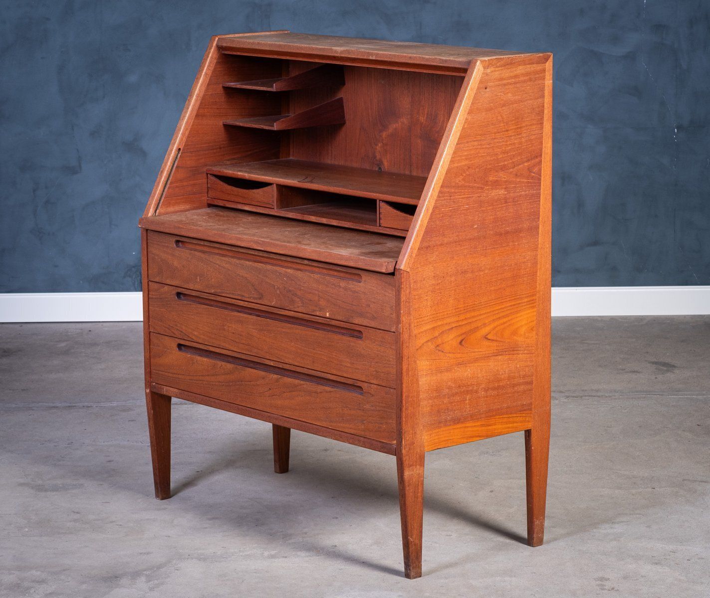 Vintage Teakhouten Secretaire Van Nils Jonsson, Jaren 1960 photo for sale