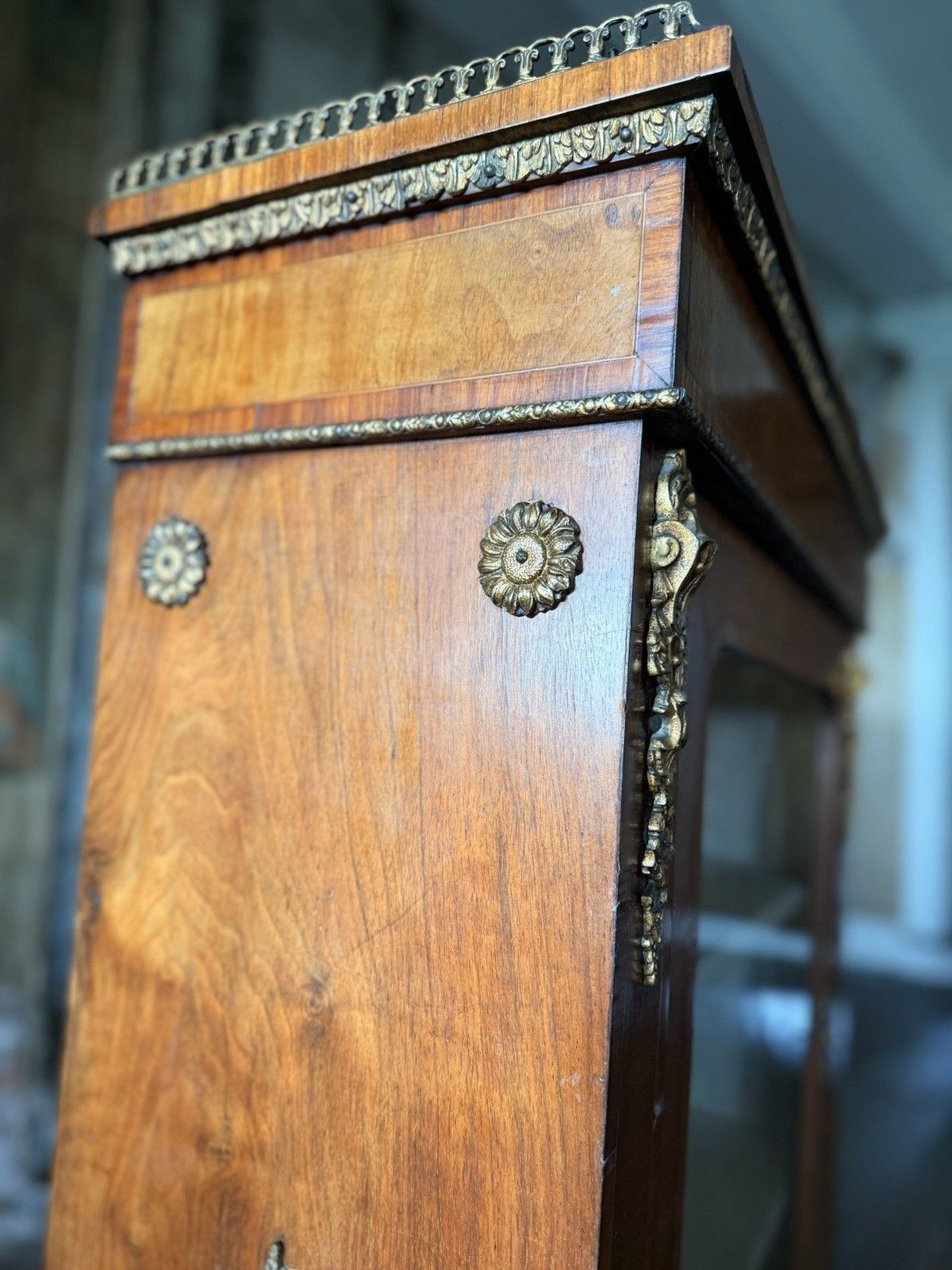 Exceptional Antique Walnut Glass English Pier Ormolu Cabinet W/ Gallery 1870 photo vinterior