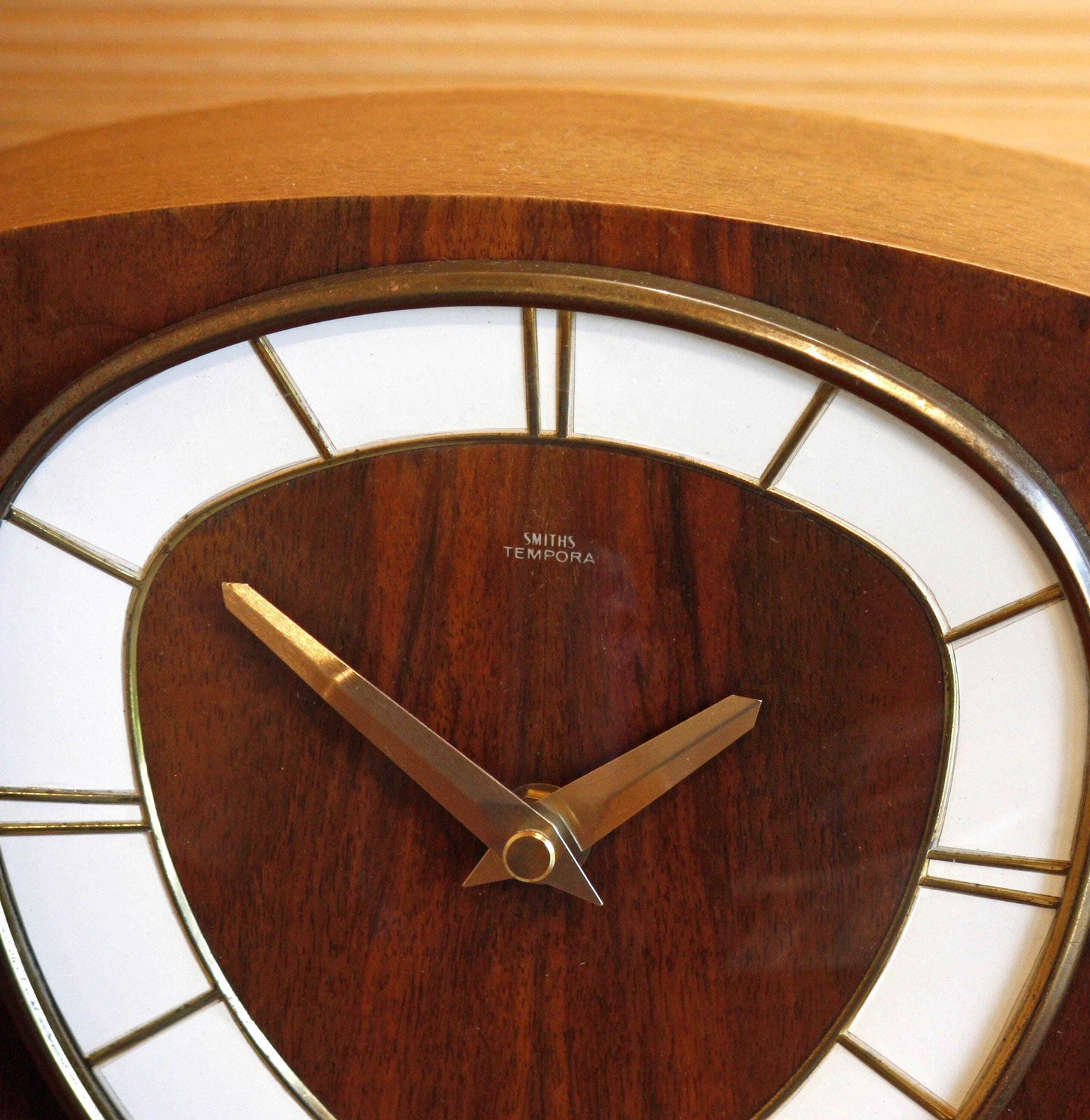 Vintage Smiths Mantel Clock   24cm Tempora Wooden Retro Bauhaus Mid Century Desk Clock Off The Wall Clocks photo for sale