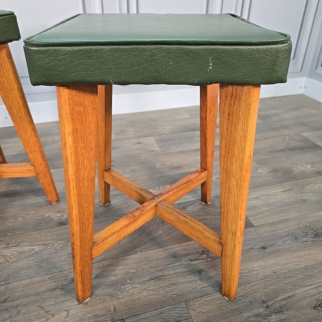 photo furniture Pair Mid Century Stools Maple & Co Solid Beech Green Vinyl Seats Pub Bar