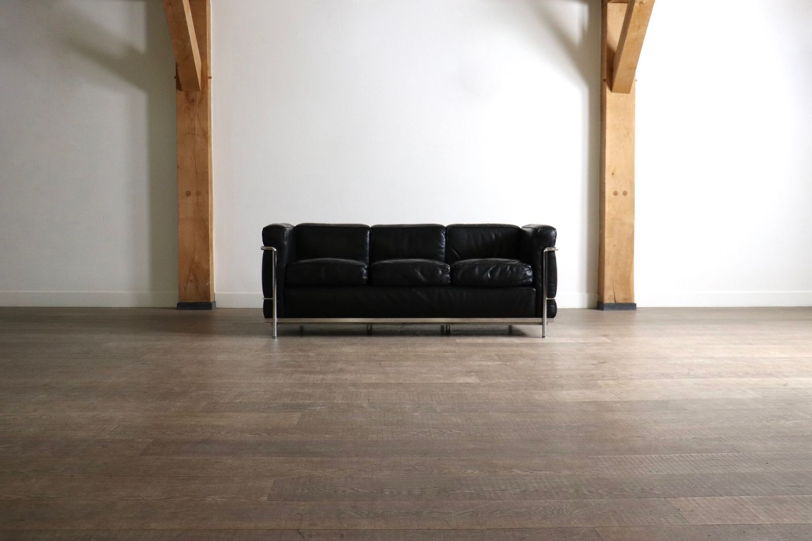 Cassina Lc2 Three Seater Sofa By Charlotte Perriand, Le Corbusier, 1960s photo for sale