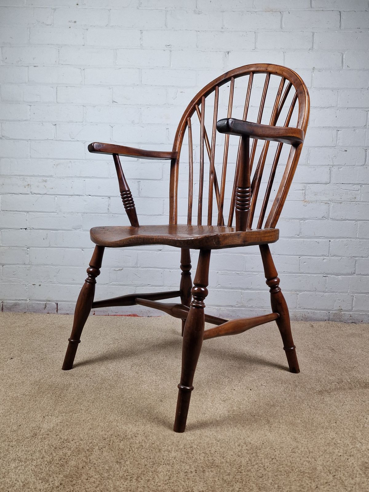 Antique Windsor Chair   19th Century Thames Valley Region