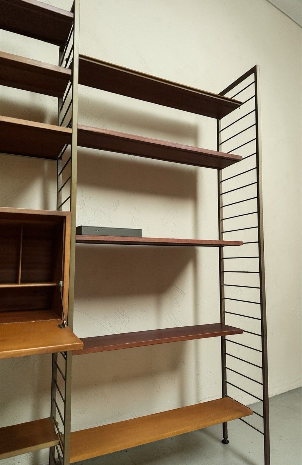 Staples Teak Ladderax Mid Century Retro C1960s Superior Quality Three Bay photo vintage