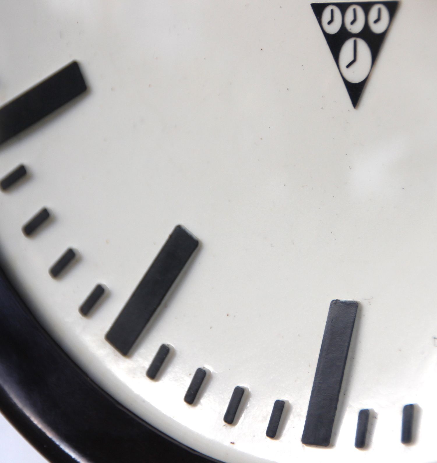 255.0 1970s Czech Bakelite Office/Commercial Industrial Wall Clock. Fully Guaranteed. London Timepiece. photo