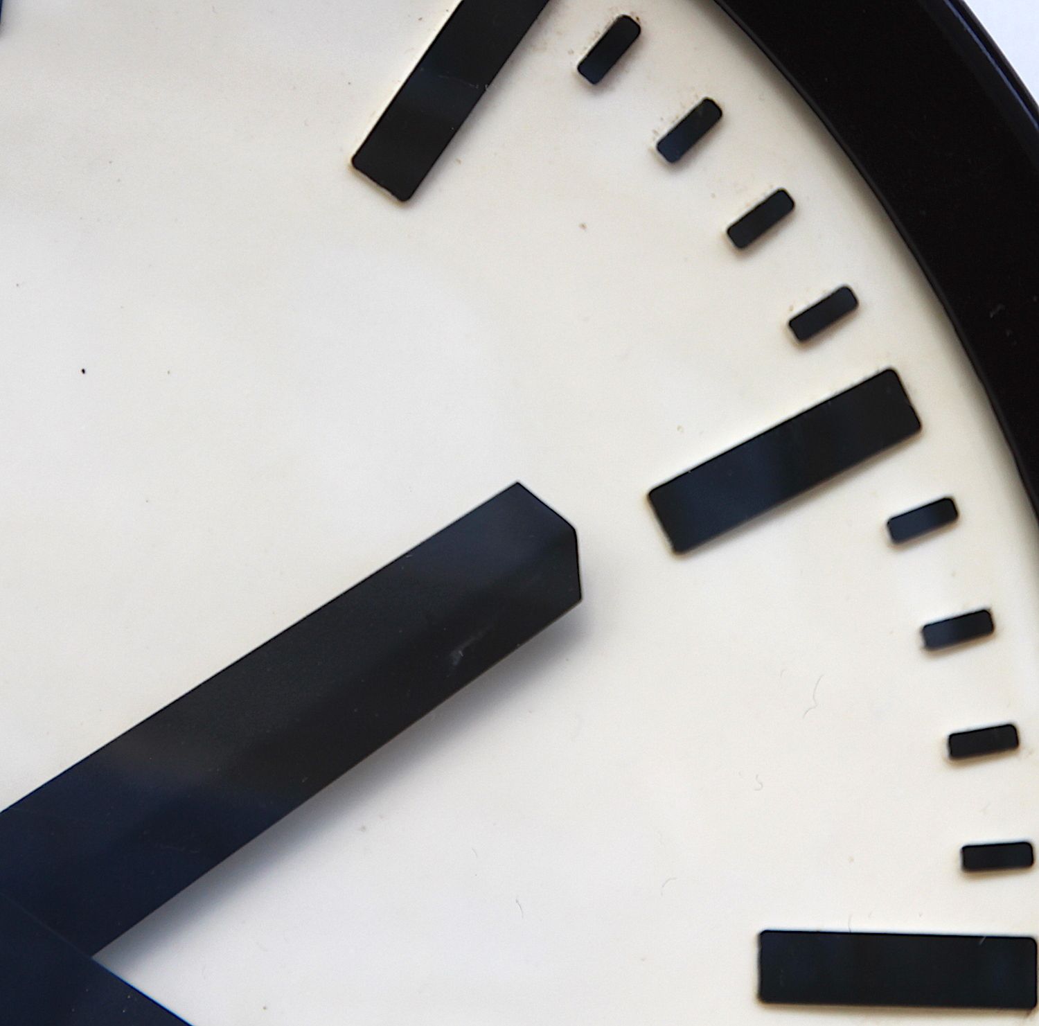 photo vinterior 1970s Czech Bakelite Office/Commercial Industrial Wall Clock. Fully Guaranteed. London Timepiece.