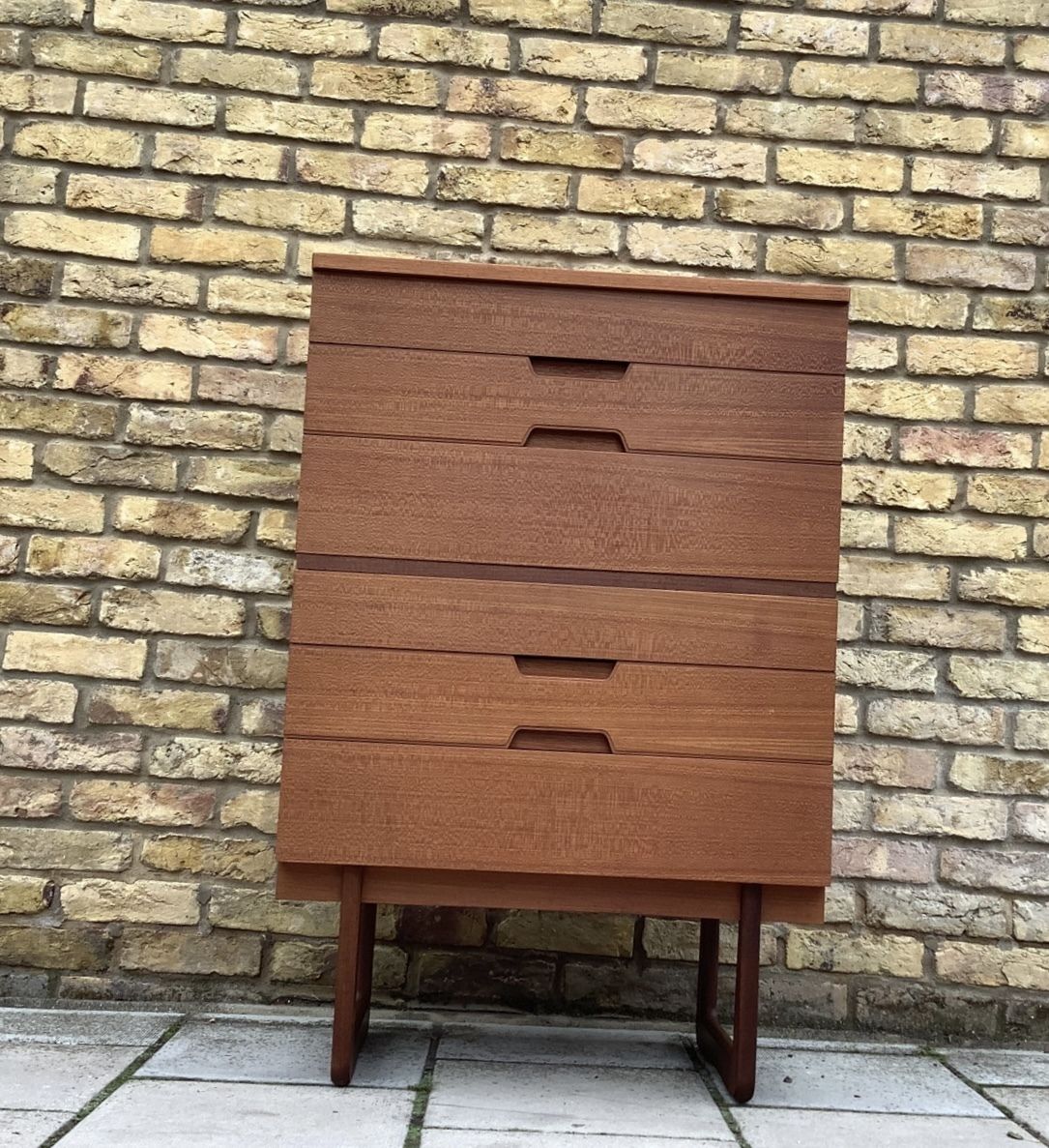 1960s Q Range Chest Of Drawers By Gunther Hoffstead photo Furniture