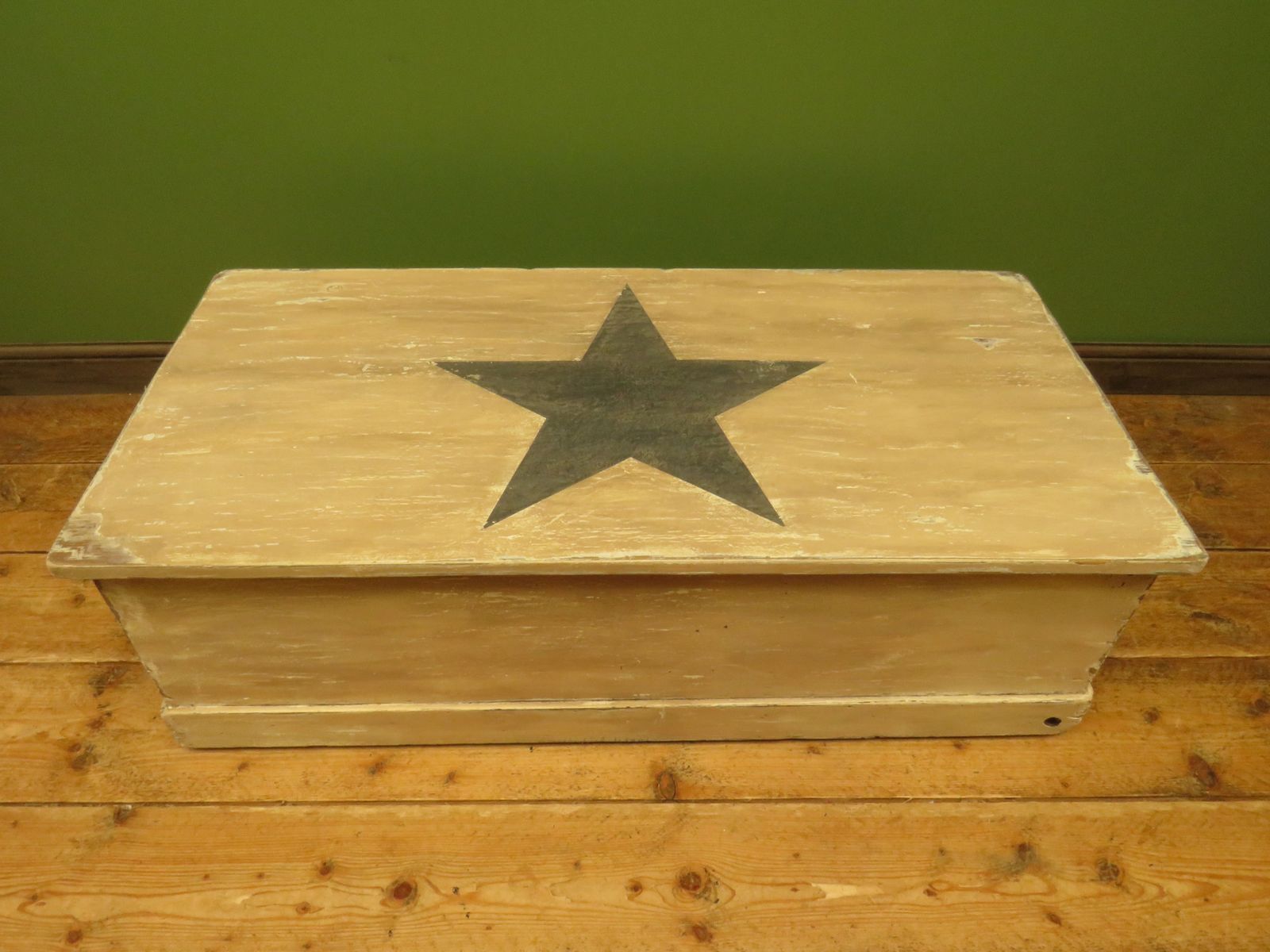 photo furniture Folk Art Blanket Box With Barn Star Design