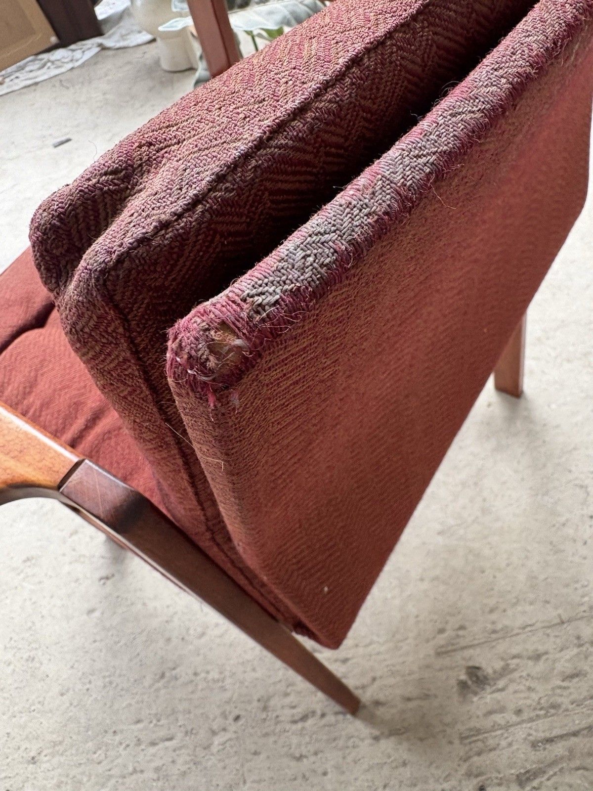 photo furniture Vtg Late Mid Century Oak Chair Side Armchair  Danish Scandi Retro R1093