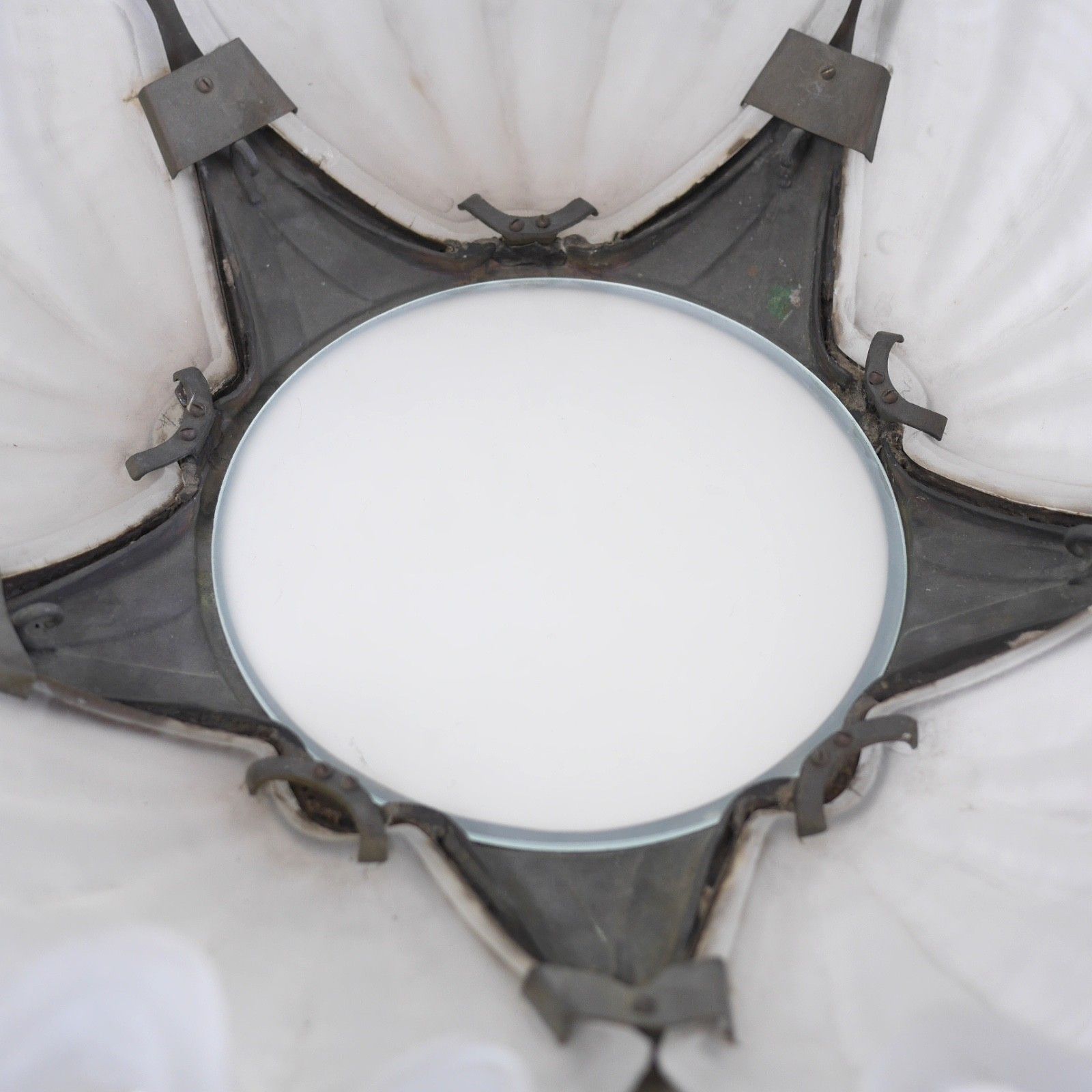 photo vintage Colossal Art Deco Clam Shell Pendant Ceiling Light Lamp Dia 52cm #103122