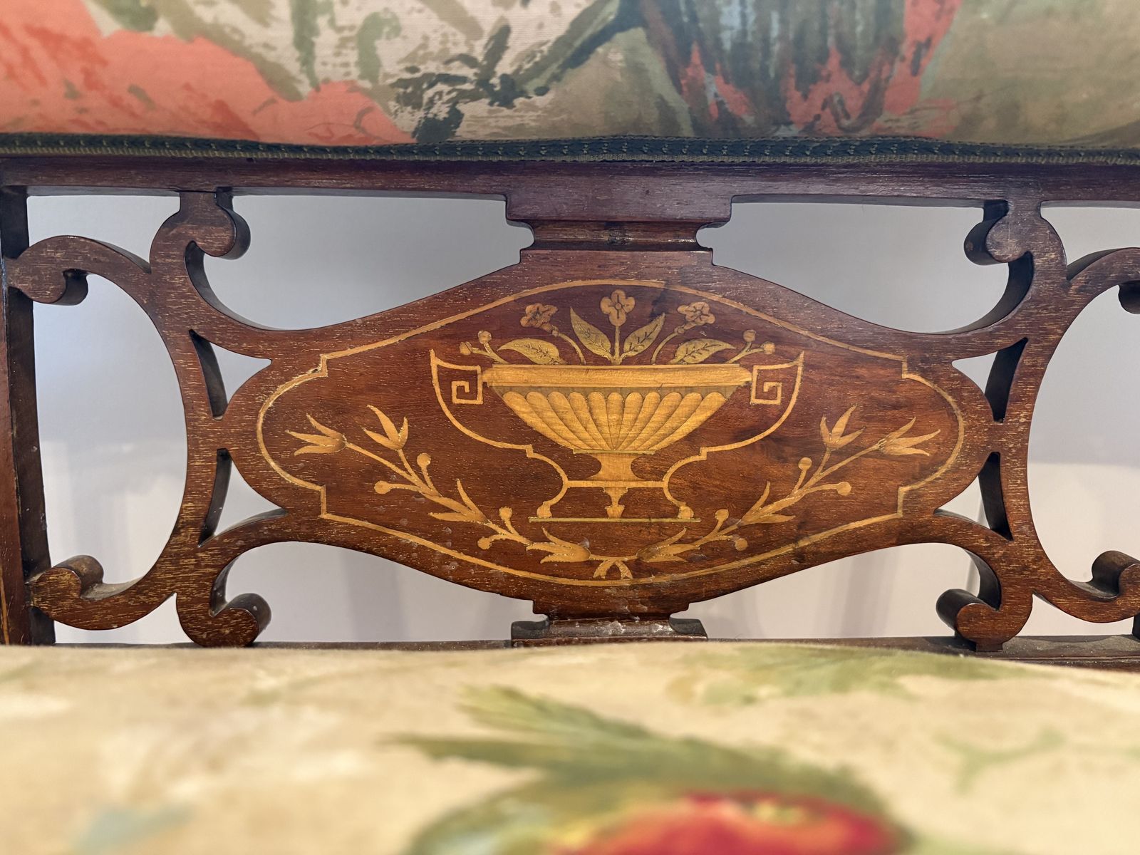 Louis XVI Inspired Settee Chair Victorian Hand Carved Mahogany Piece, photo furniture