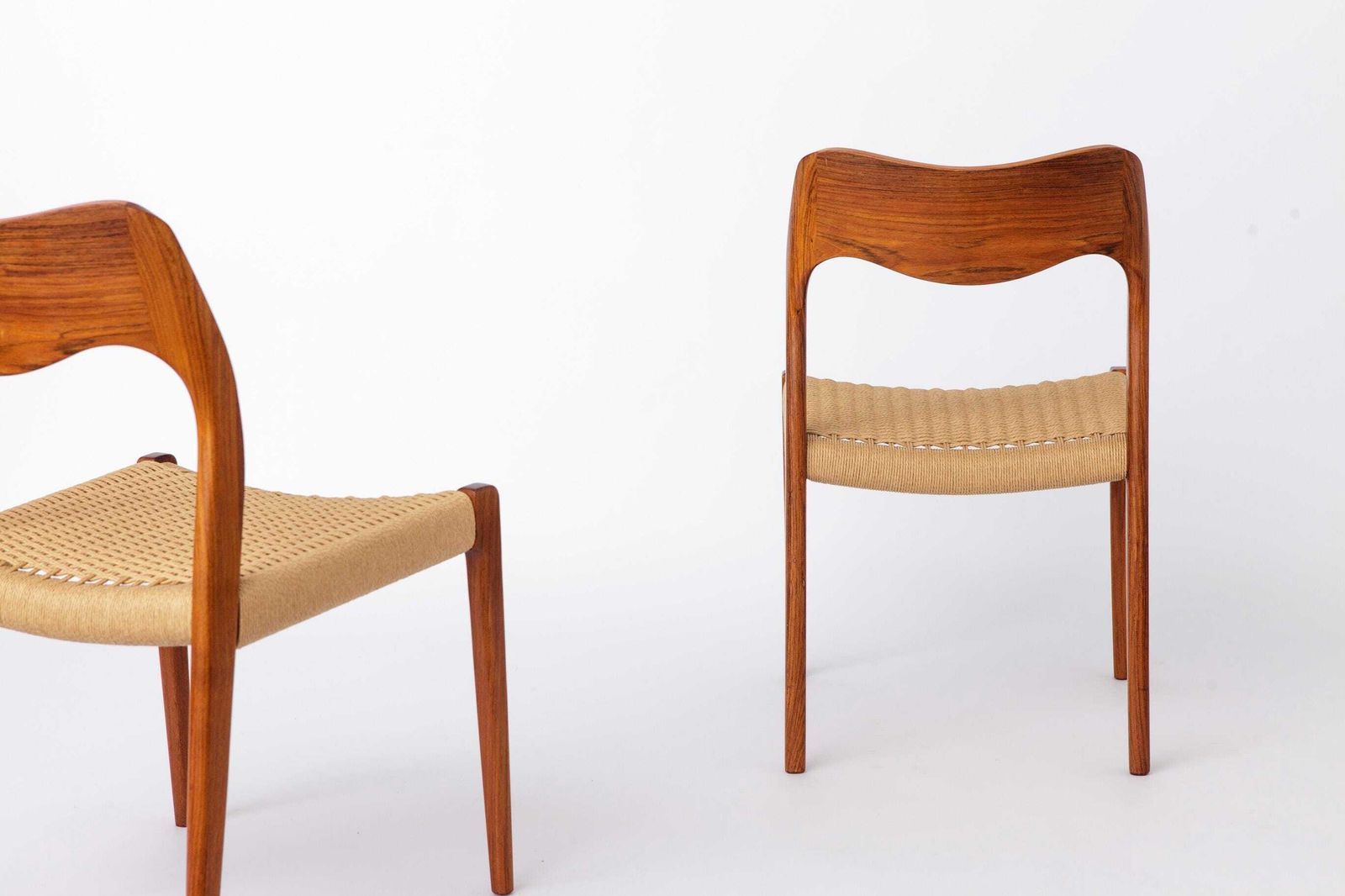 4 Of 6 Niels Otto Møller Model 71 Chairs, 1960s Danish Mid Century, Rosewood Dining Chairs photo vinterior