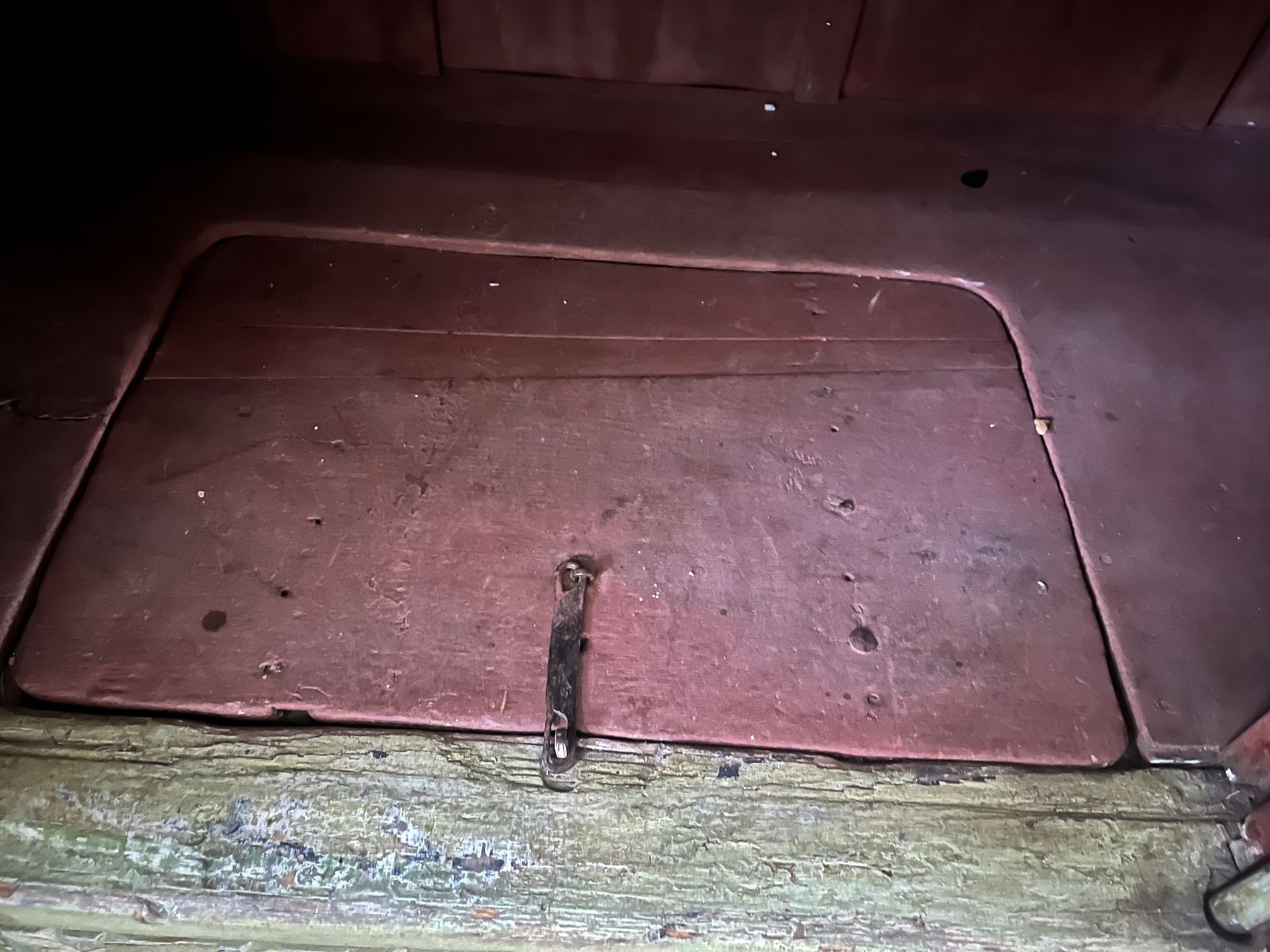 photo vintage Rare Antique Statement Hand Carved Cabinet Furniture