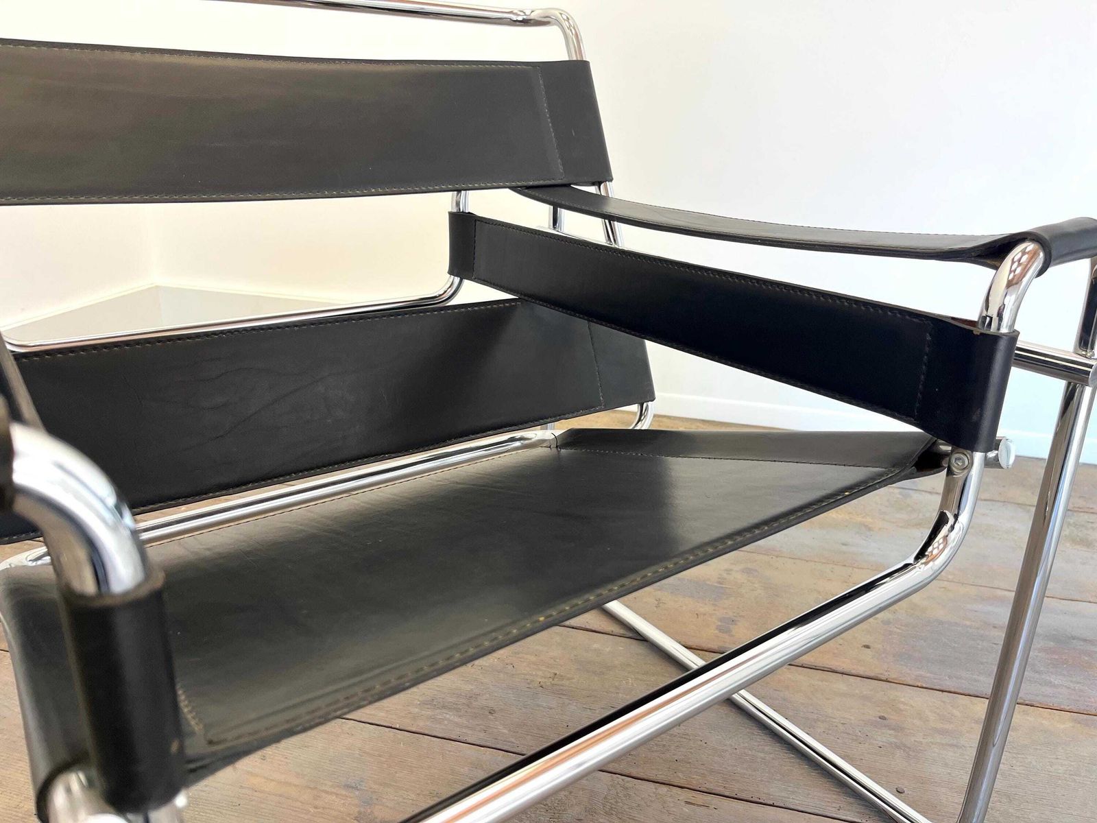 Wassily Chair By Marcel Breuer / Vintage Lounge Chair / Iconic Armchair / Chrome Frame With Leather photo buy