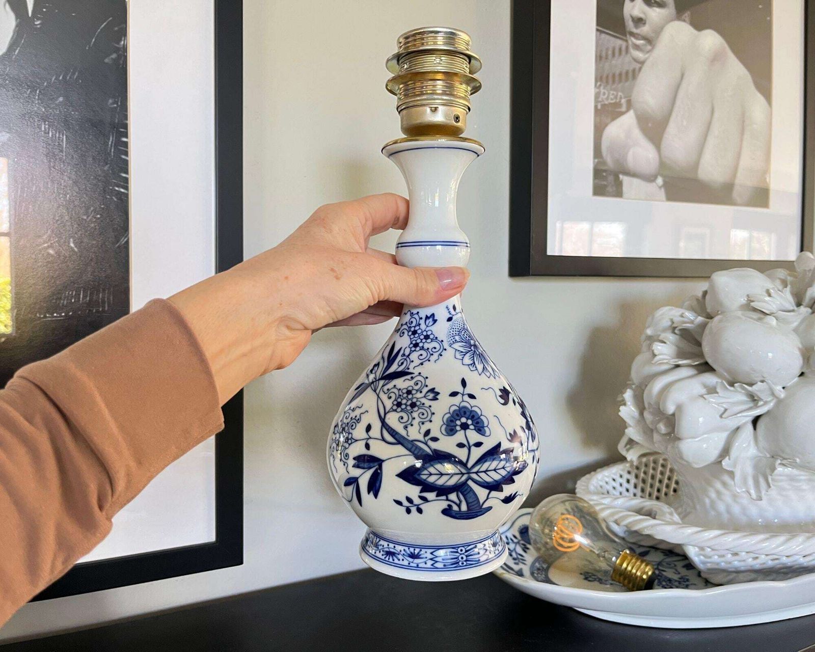 Hutschenreuther Blue Onion Lamp | Vintage Porseleinen Tafellamp photo furniture