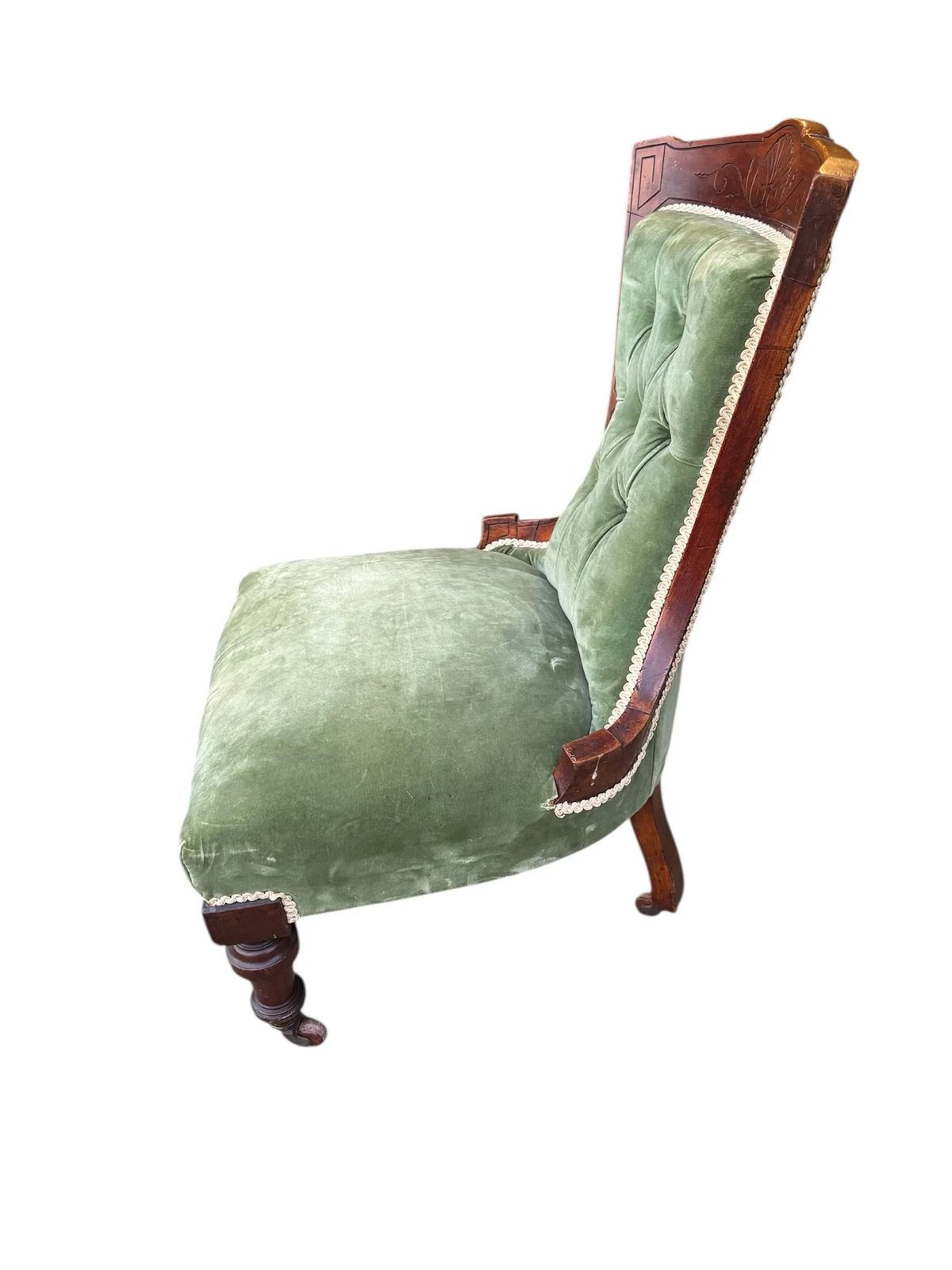 photo furniture Antique Victorian Upholstered In Original Green Velvet Button Back Nursing Chair