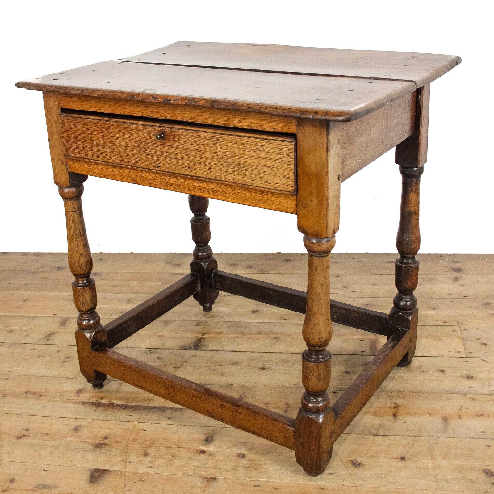 Antique 18th Century Oak Side Table | Antique Tables | Antique Furniture | Antique Side Table photo for sale