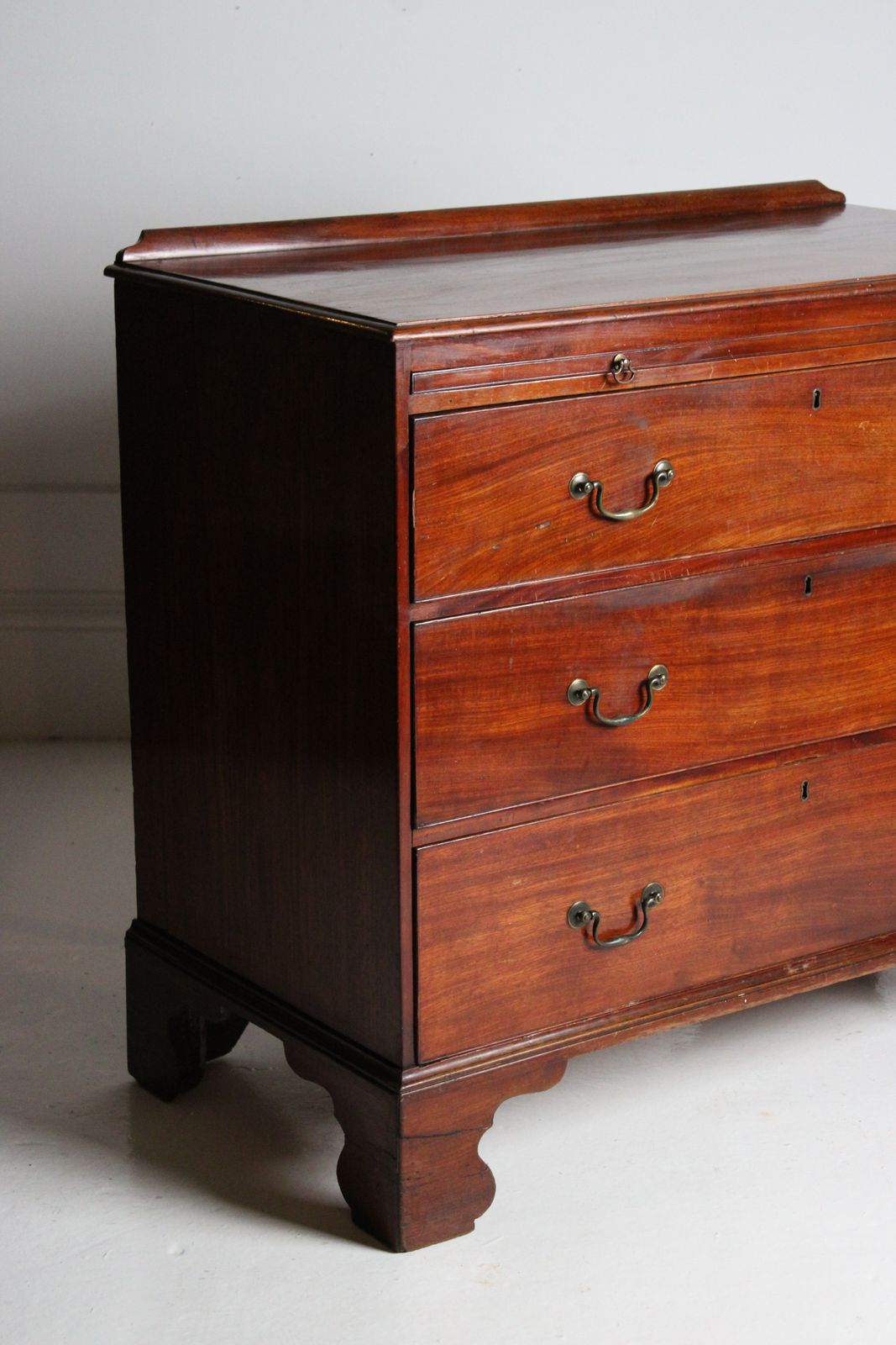 George III Mahogany Chest Of Drawers photo furniture