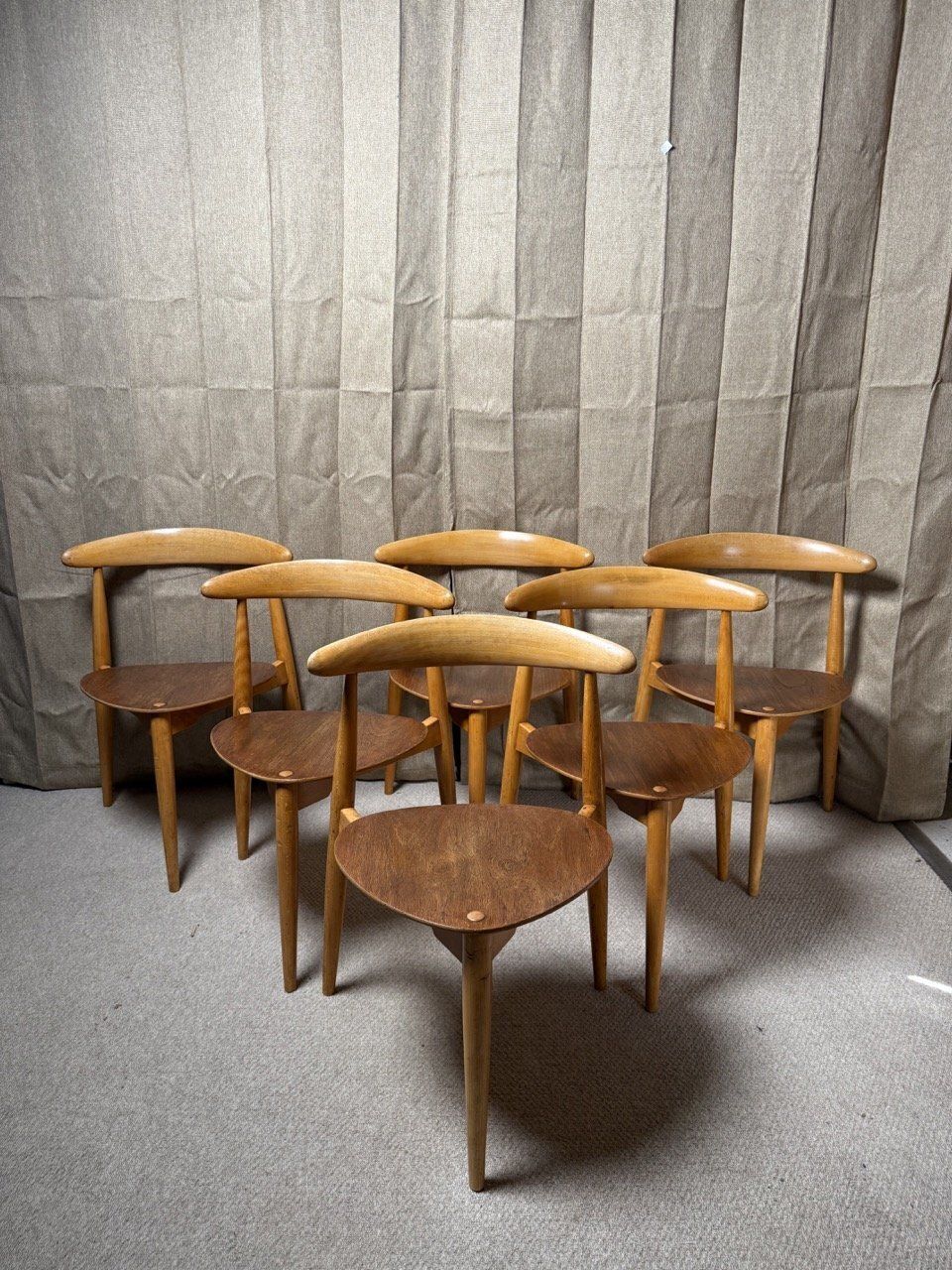 Set Of 6 Hans Wegner ‘Heart’ Chairs For Fritz Hansen, Danish Mid Century Modern
