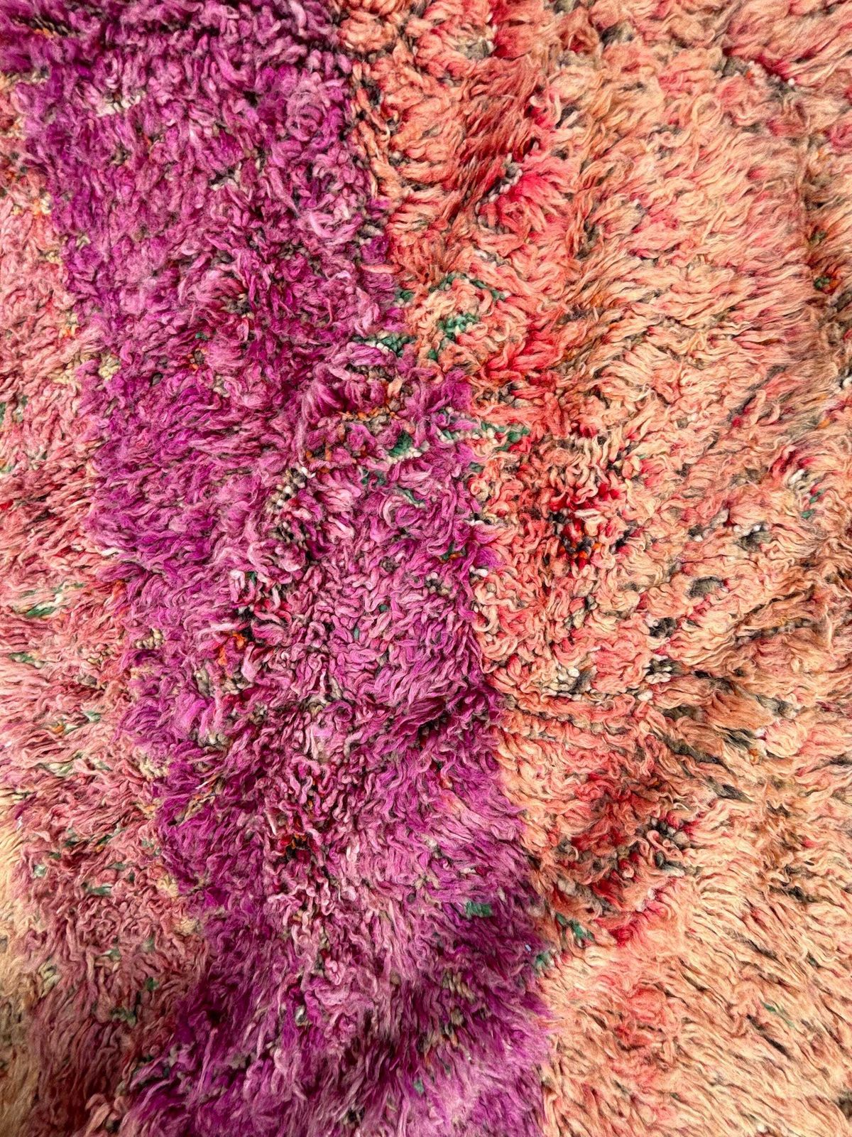 photo for sale Mid Century Moroccan Berber Boujad Moroccan Rug 210x300 Cm – Handmade Berber Carpet – Authentic Atlas Rug