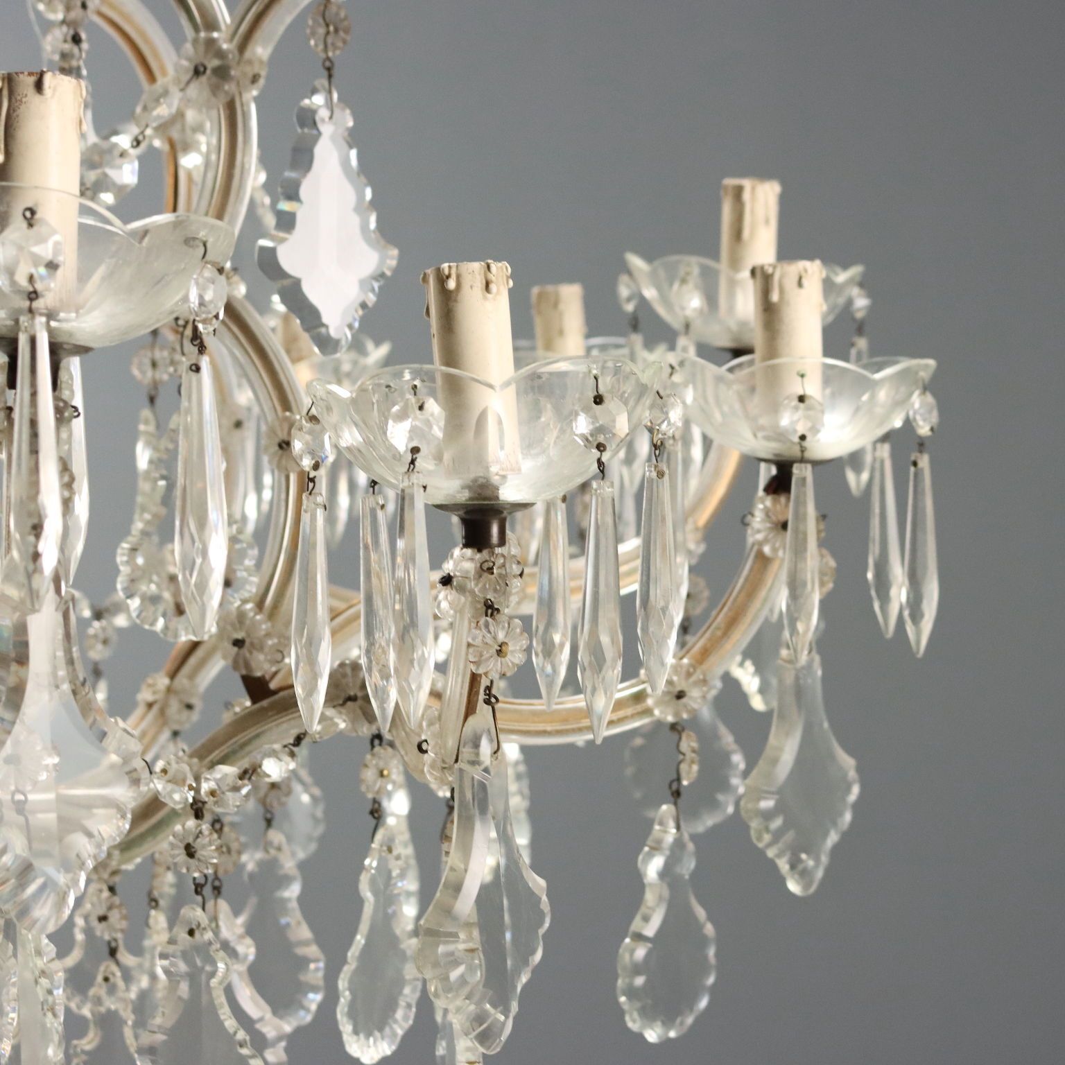Lampadario In Stile Maria Teresa photo for sale