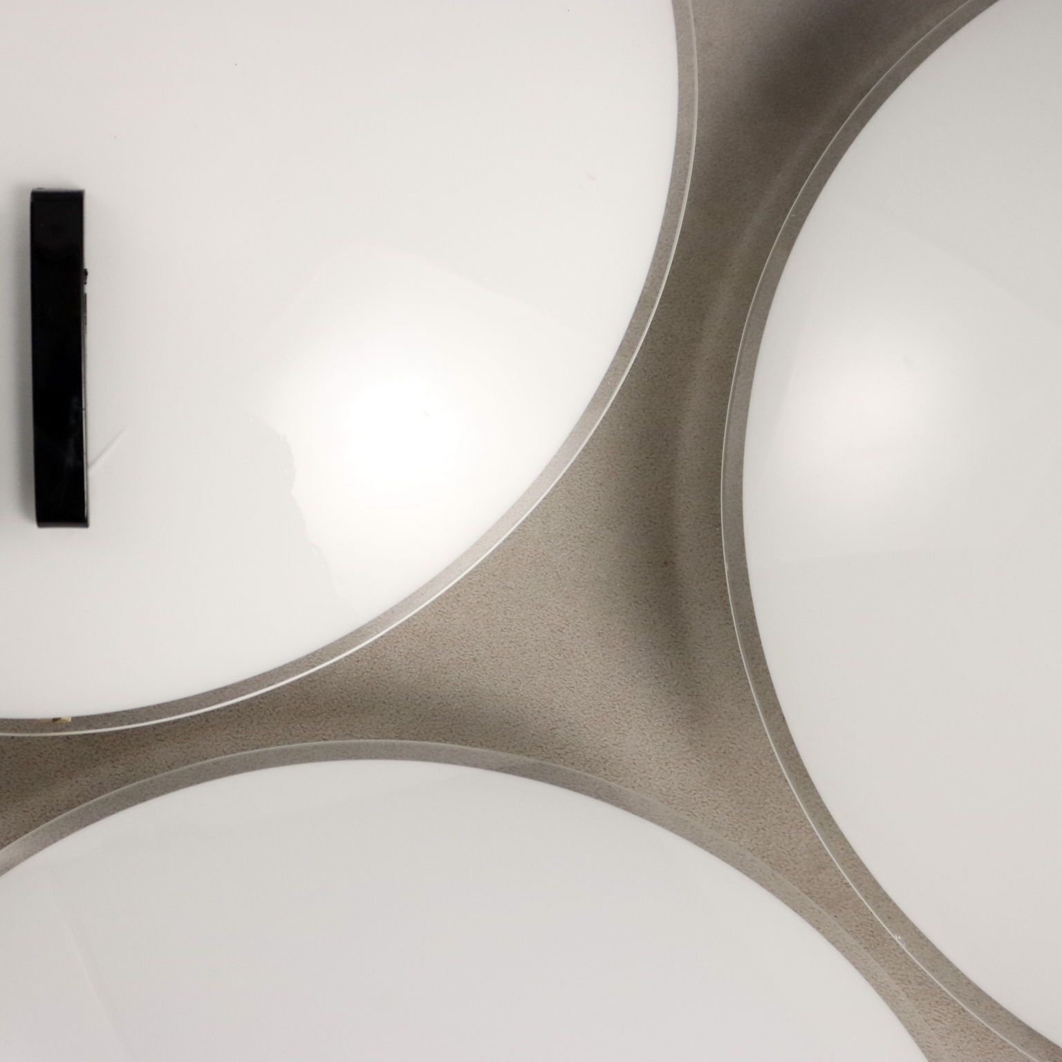 O Luce Perla Lamps Enamelled Aluminium Design B. Gecchelin 1970s photo for sale