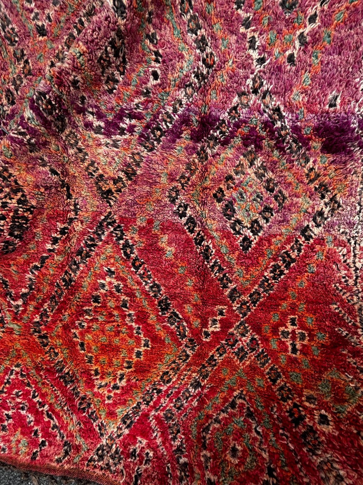 photo furniture Rare Vintage Moroccan Boujad Rug 220x360 Cm – Handmade Berber Wool Rug – Large Tribal Area Rug – Authentic Moroccan Carpet