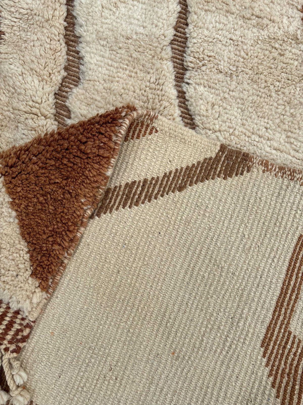 Berber Moroccan Mrirt Wool Rug 210x300 Cm– Handwoven Neutral Berber Carpet, Geometric Texture Design, Modern Minimalist Decor photo for sale