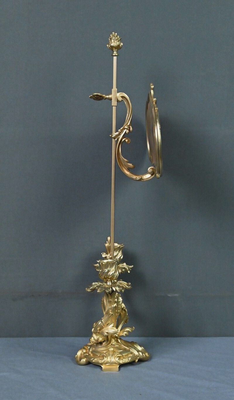 photo vintage Gilt Bronze Screen Chandelier, Louis XV Style – Mid 19th Century