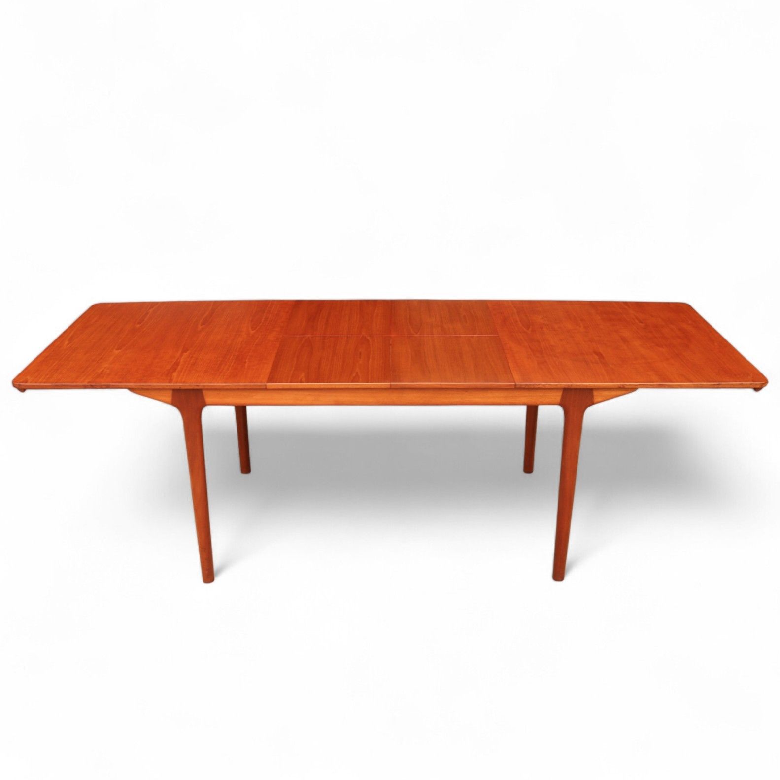photo vintage Mid Century McIntosh Teak Double Butterfly Leaf Large Extending Dining Table