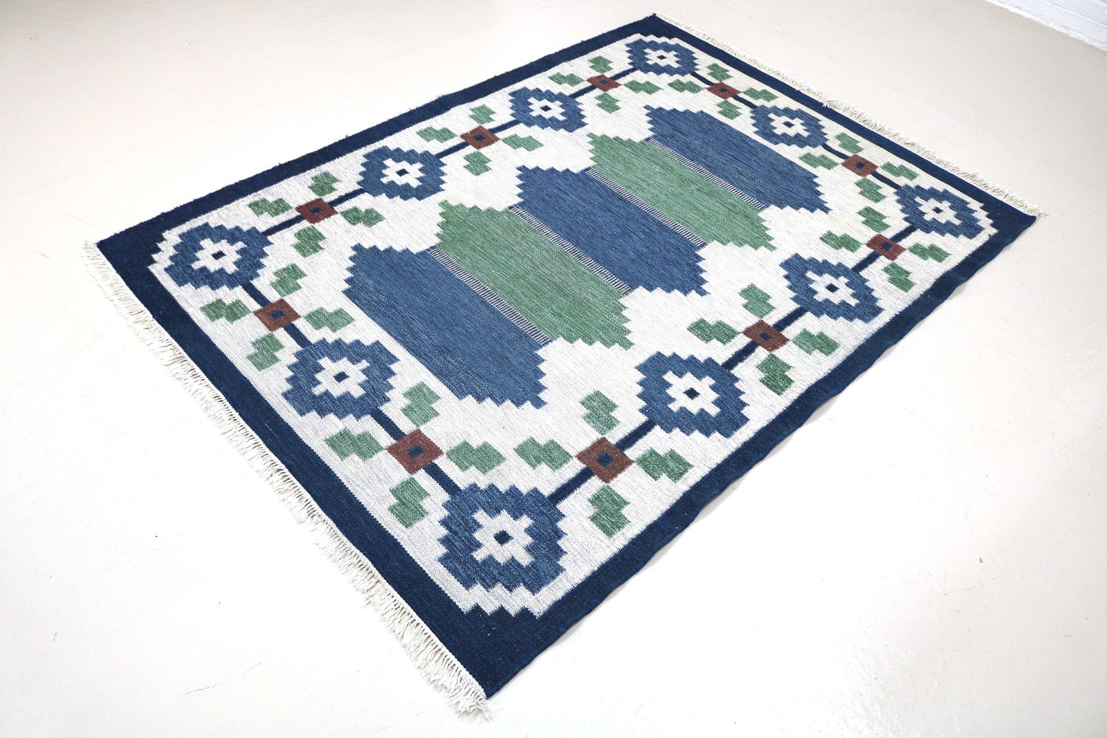 Vintage Swedish Kilim Rug, 235x168 Cm (Circa 1950s–1960s) photo for sale
