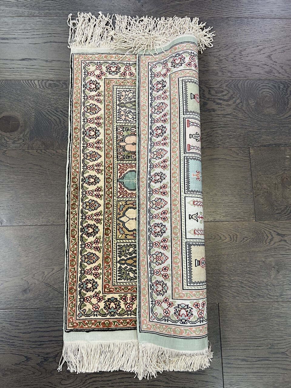 Turkish Saph Prayer Rug, 70 × 50 Cm (Circa 1940s–1950s) photo vintage