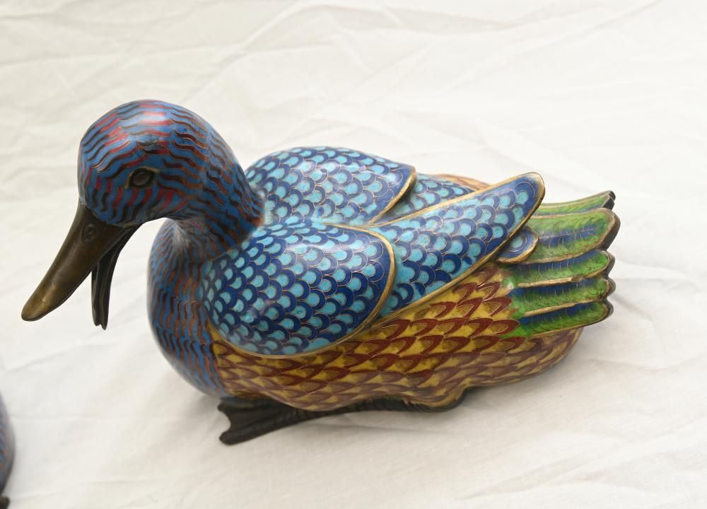Pair Chinese Cloisonne Ducks Qianlong Bird Statue photo Home Decor