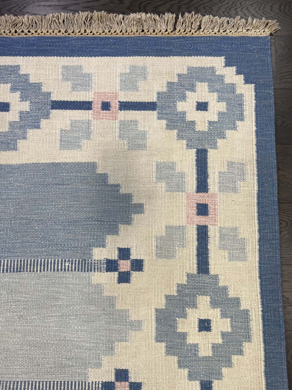 Vintage Swedish Kilim Rug, 240 × 166 Cm (Circa 1950s–1960s) photo Textiles