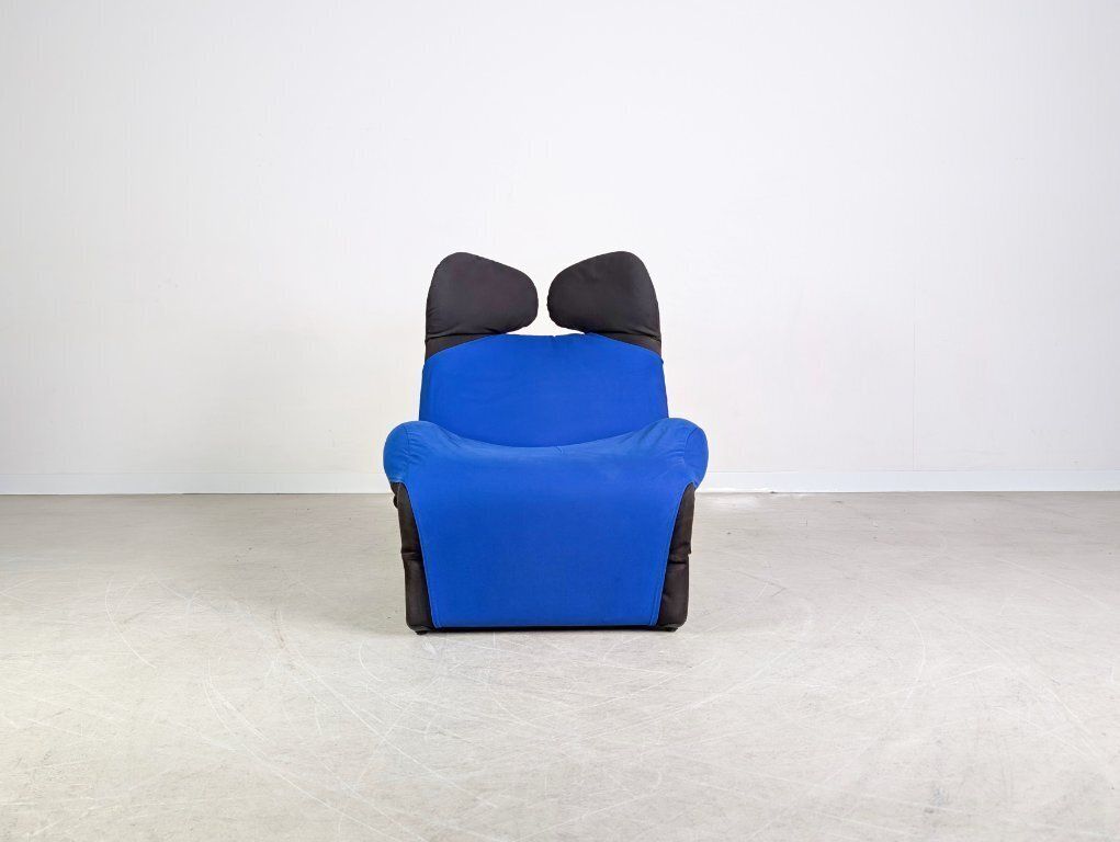 Original Cassina Wink Chair Toshiyuki Kita Black Blue Fabric photo for sale