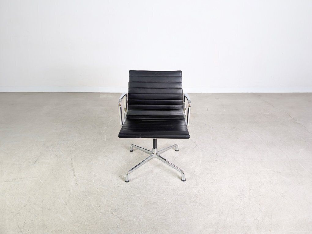 Original 3x Vitra Charles & Ray Eames Chair Ea 108 Leather Black photo 1700.0