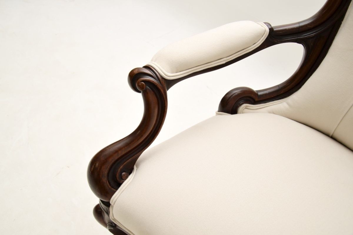 Antique Victorian Mahogany Spoon Back Armchair photo vinterior