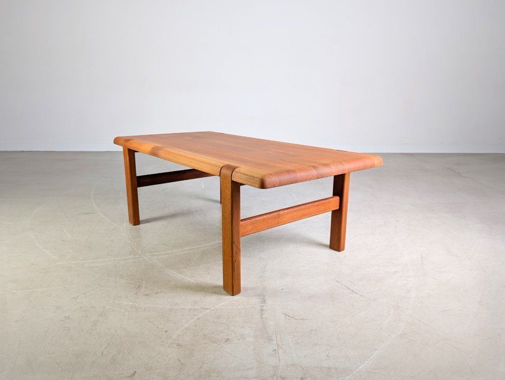 Original Niels Bach Couchtisch Midcentury Danish Teak 1970 photo 735.0