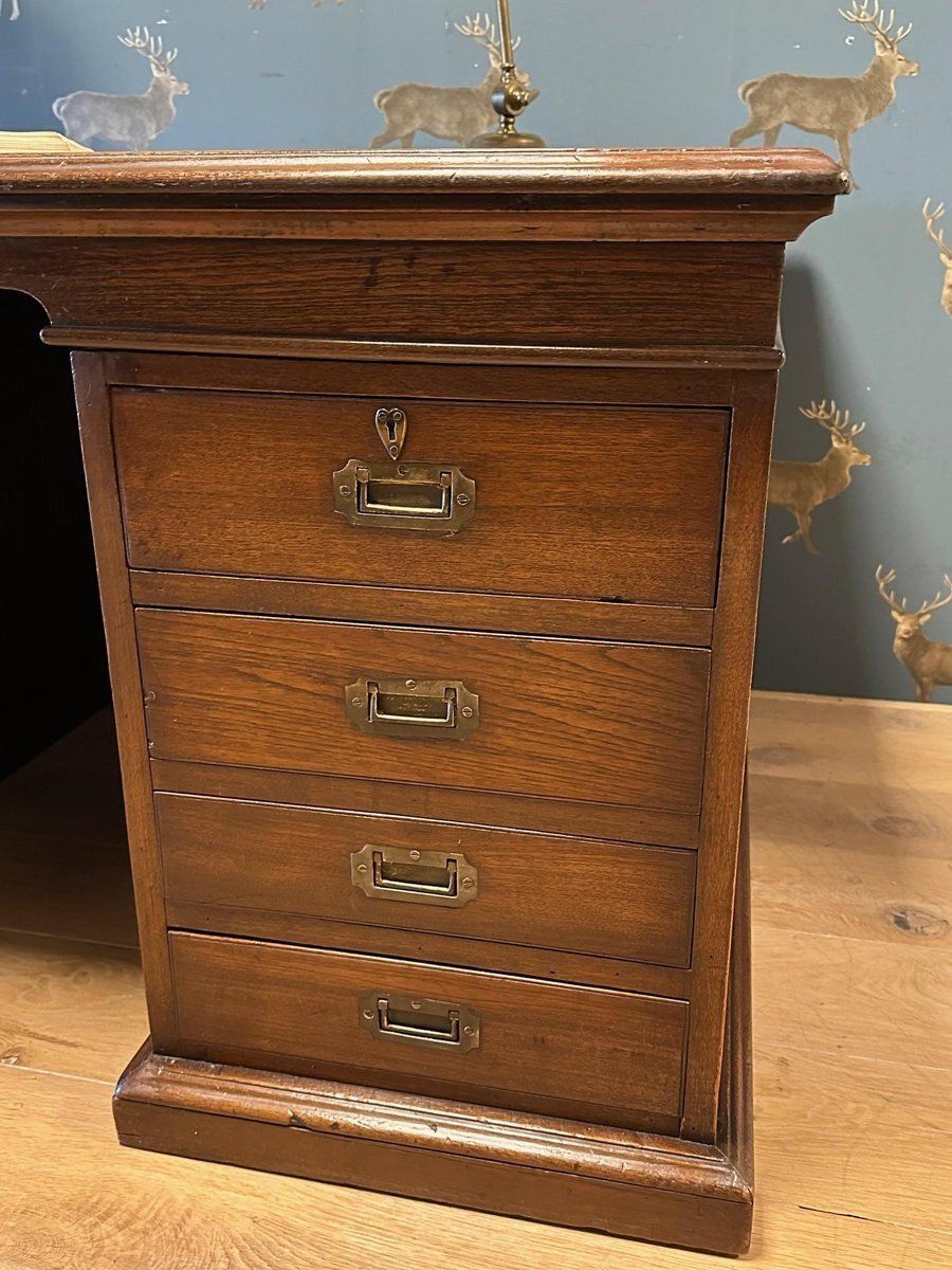 photo furniture Antique Partner's Desk In Teak, 1800s