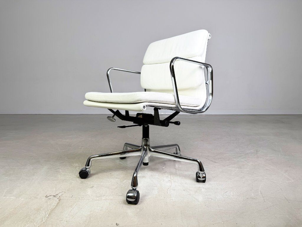 Original Vitra Ea 217 Office Chair Charles Eames Leather White Executive Chair photo 2975.0