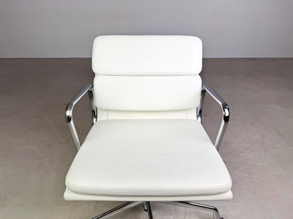 Original Vitra Ea 217 Office Chair Charles Eames Leather White Executive Chair photo vintage