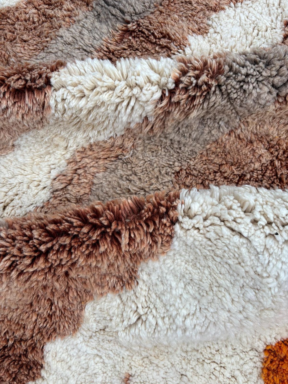 Moroccan Mrirt Rug Handmade Wool 230x300 Cm – Modern Berber Rug – Cream Orange Yellow Area Rug – Contemporary Decor photo vinterior