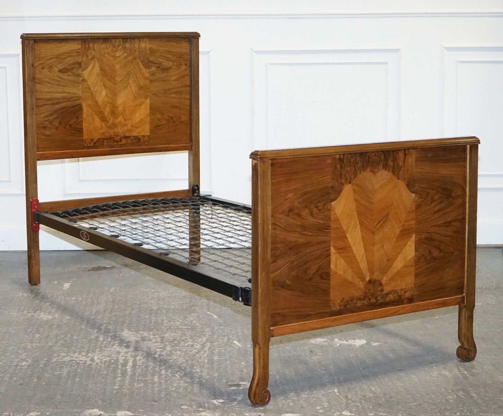 Art Deco Burr Walnut Decorative Inlaid Panels Single Bed (2/2) photo furniture