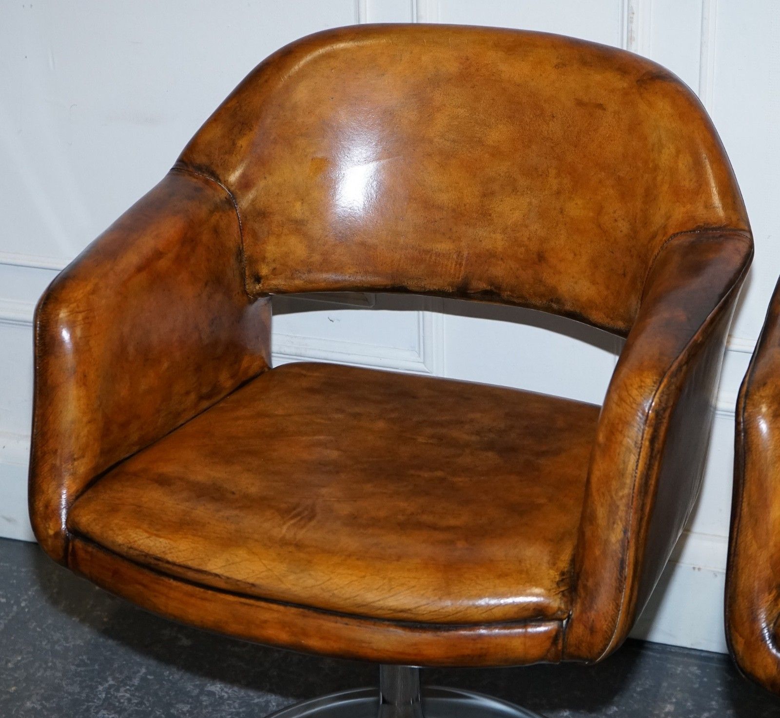 Set Of Four Restored Hand Dyed Leather Largo Johanson Design Swivel Armchairs photo Furniture
