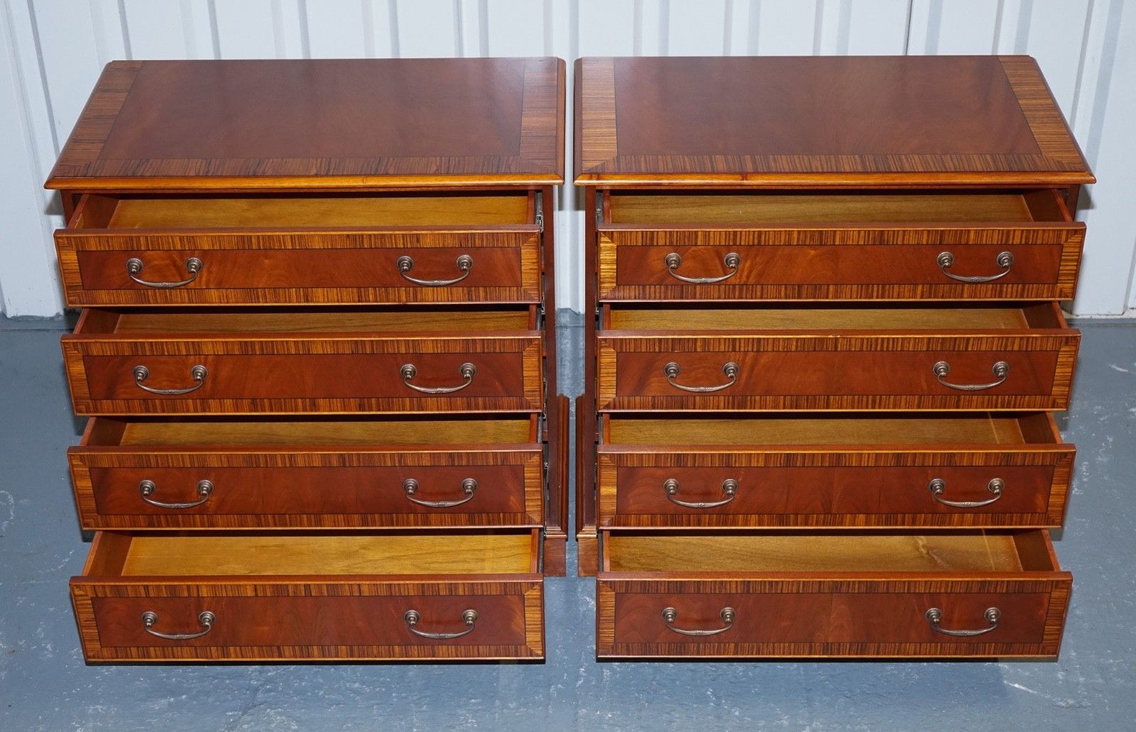 2450.0 Pair Of Large Edwardian Style Chest Of Drawers Made By Paul Smith Brighton (1/3) photo