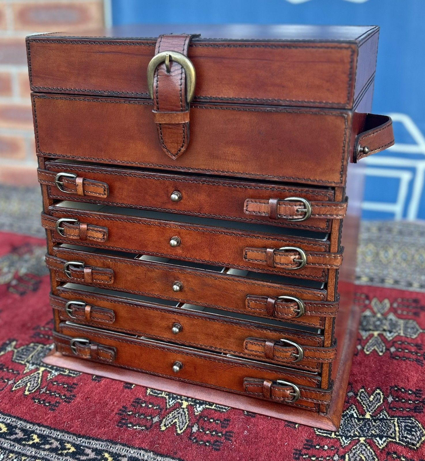 Superb Quality Hand Crafted Antique Style Leather Campaign Jewellery Box photo for sale