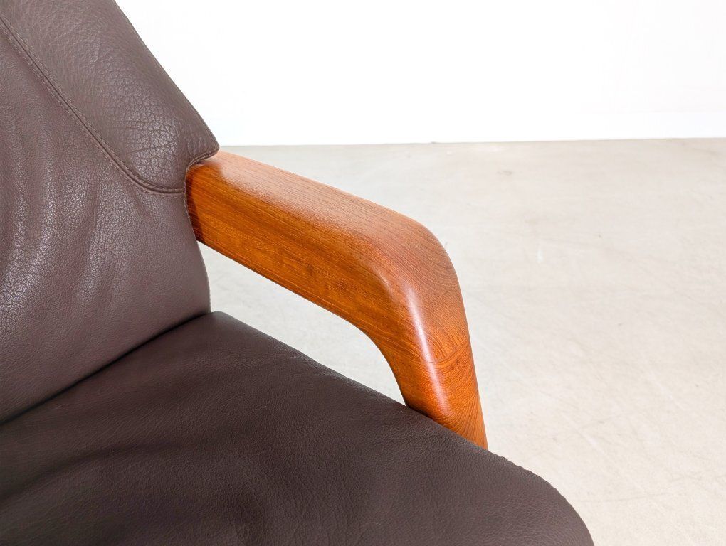 photo furniture Hs Design Teak Midcentury Armchair Leather With Ottoman Danish
