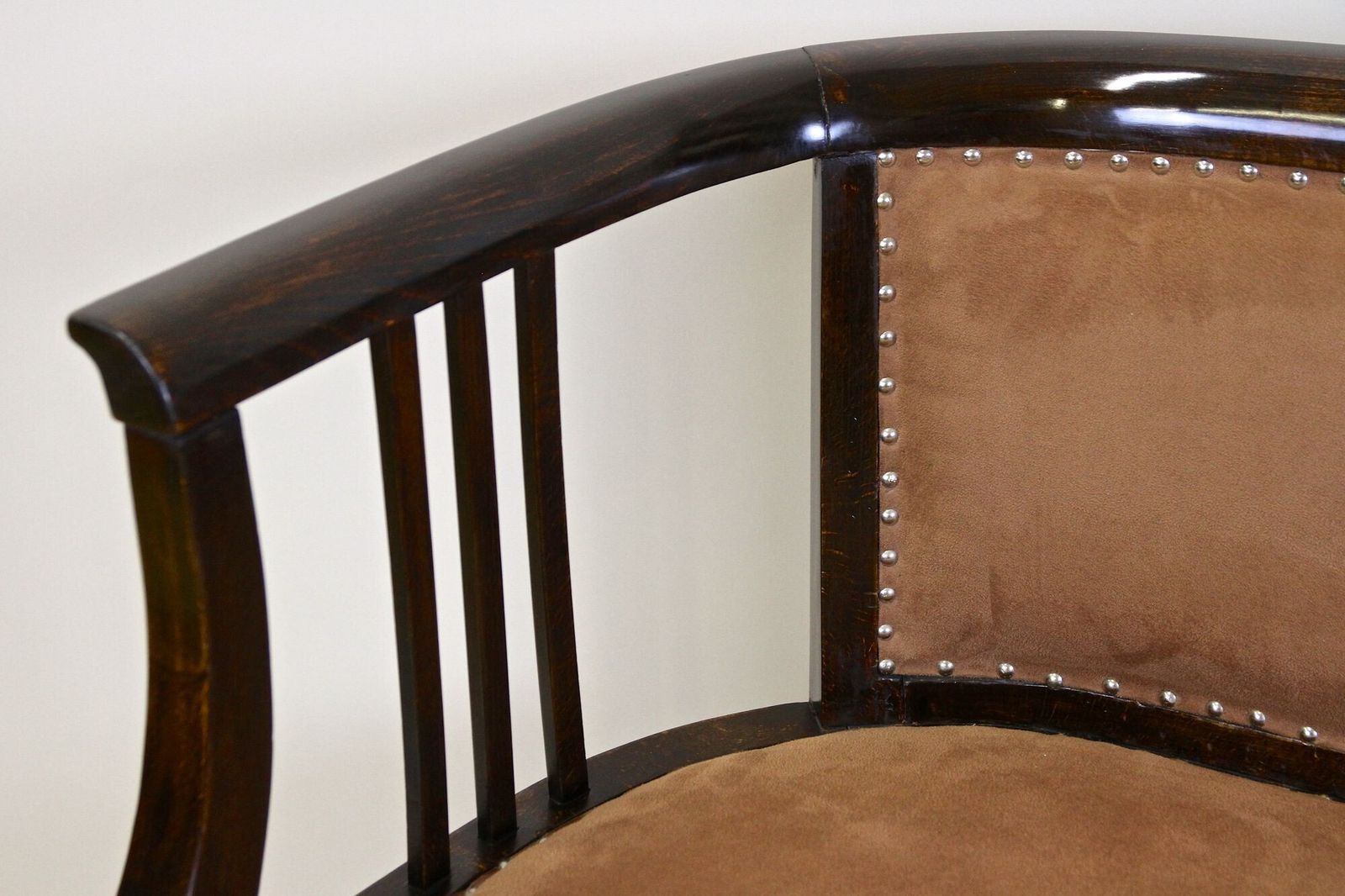 photo vintage 20th Century Art Nouveau Bench   Bentwood, Newly Upholstered, Austria Circa 1910