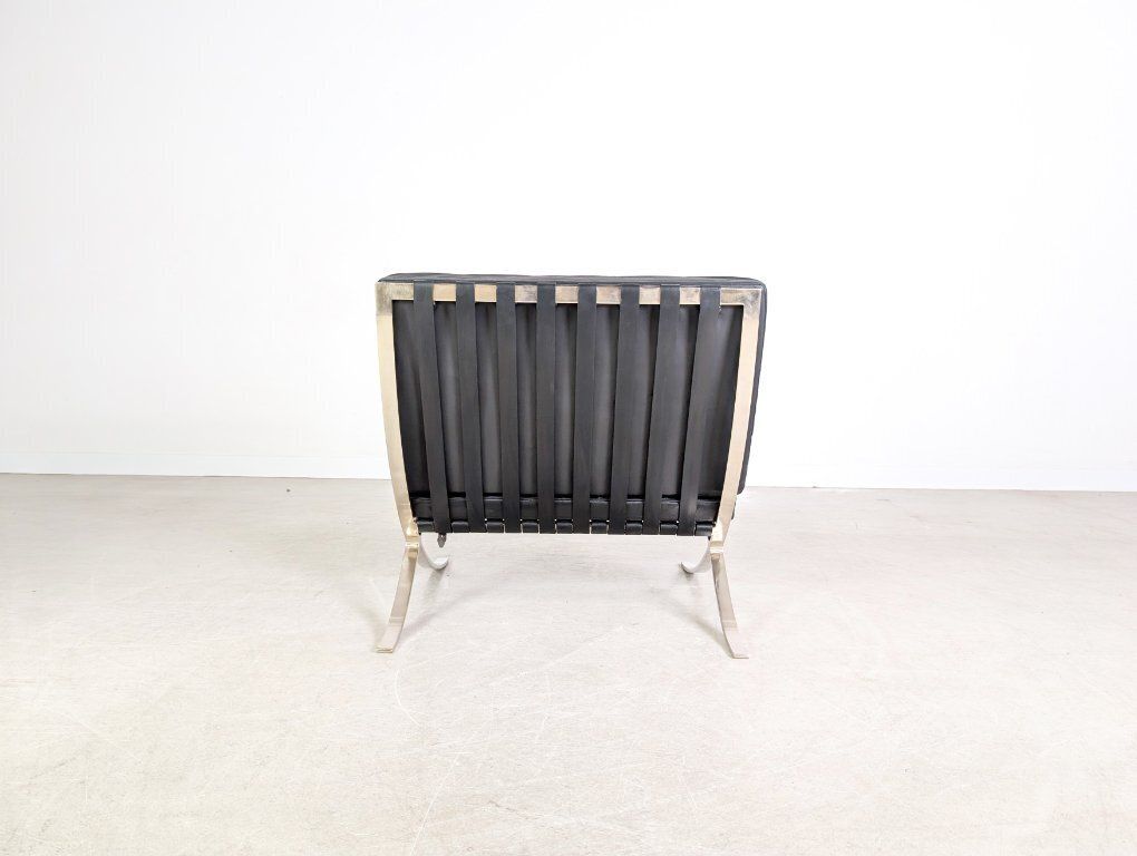 Knoll International Barcelona Armchair By Mies Van Der Rohe, Black Leather photo vinterior