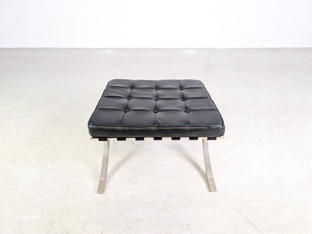 Knoll International Barcelona Stool Mies Van Der Rohe Leather Black photo furniture