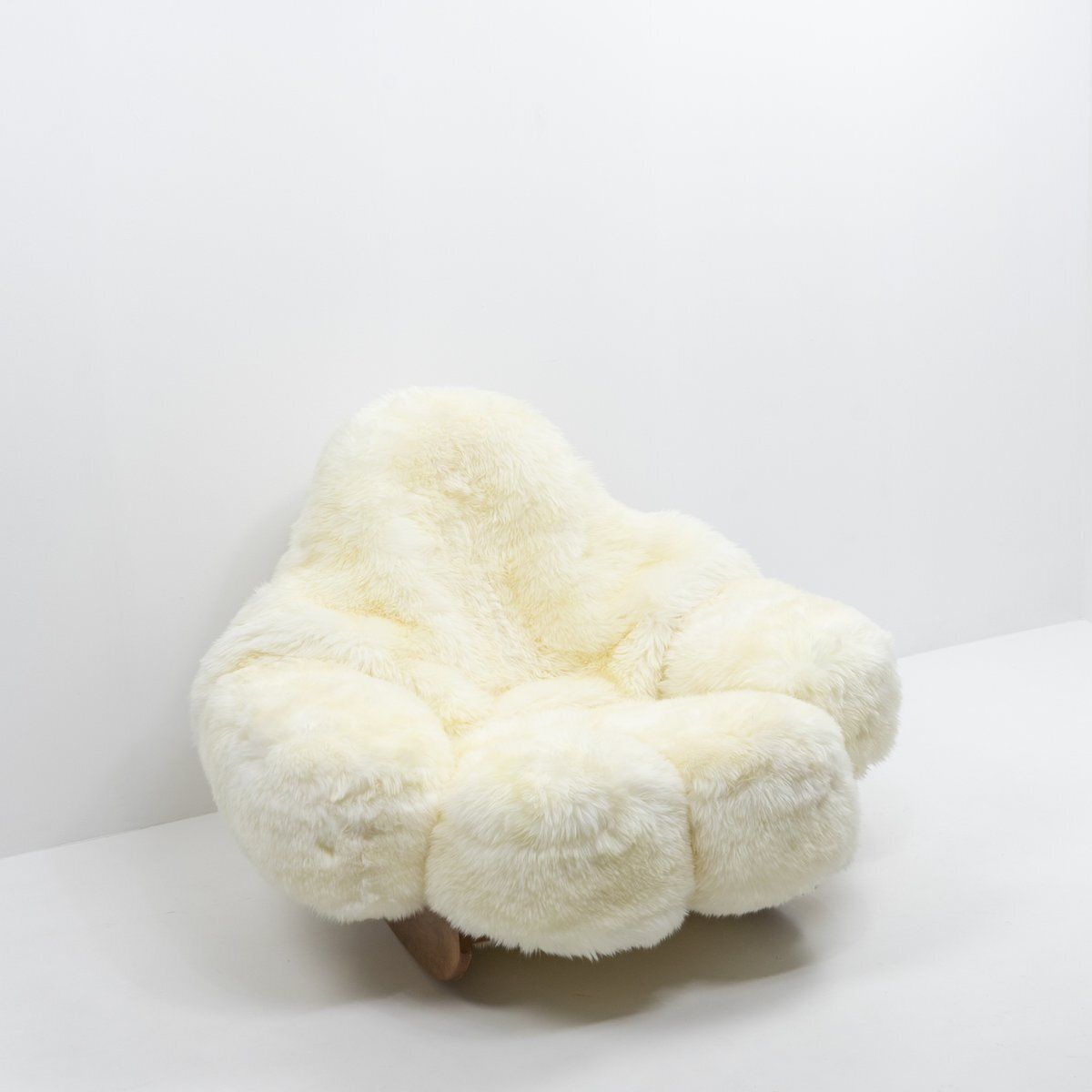 Vintage Rocking Yeti Chair By Mario Scheichenbauer For Elam Italy 1960s